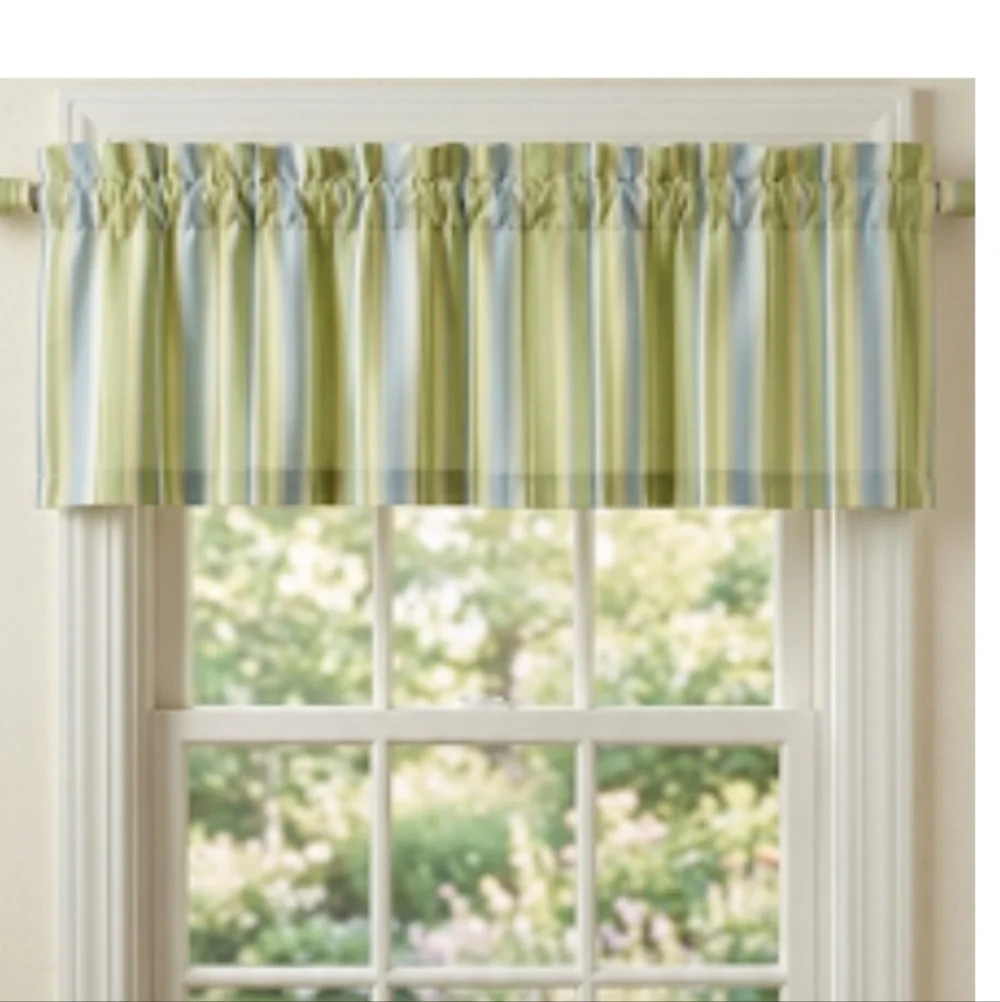 Pottery Barn Kids Bright Stripe Valance 44